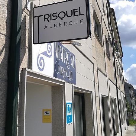 Albergue O Trisquel O Pedrouzo Bagian luar foto