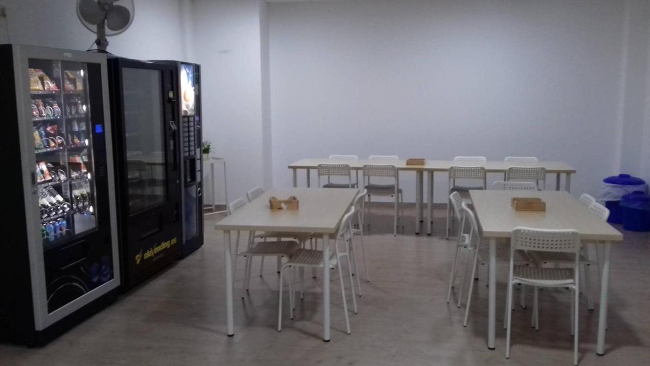 Albergue O Trisquel O Pedrouzo Bagian luar foto