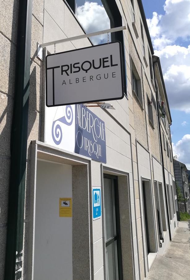 Albergue O Trisquel O Pedrouzo Bagian luar foto